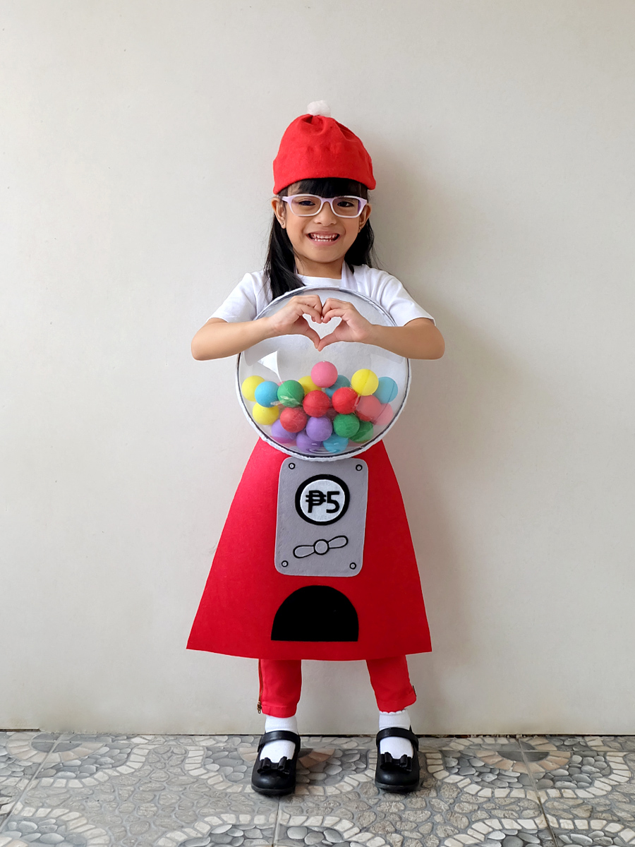 DIY No-Sew Gumball Machine Costume Tutorial DIY No-Sew Gumball Machine Costume Tutorial