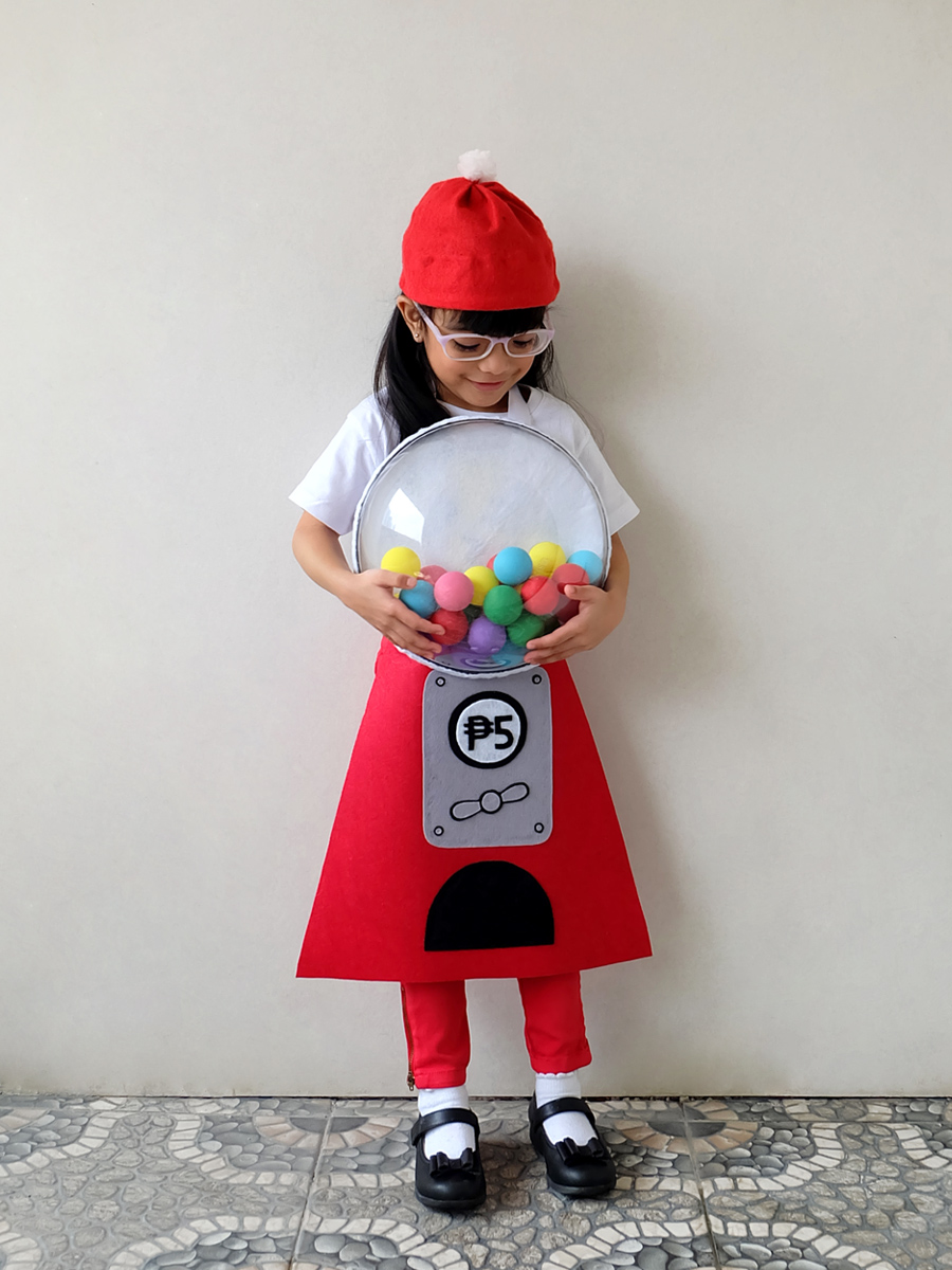DIY No-Sew Gumball Machine Costume Tutorial DIY No-Sew Gumball Machine Costume Tutorial
