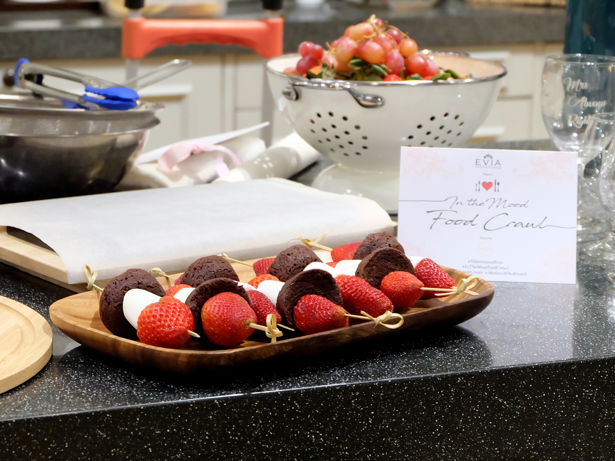 In The Mood Food Crawl with Mother's Who Brunch and Evia Lifestyle Center: My Mother's Cupboard In The Mood Food Crawl with Mother's Who Brunch and Evia Lifestyle Center: My Mother's Cupboard