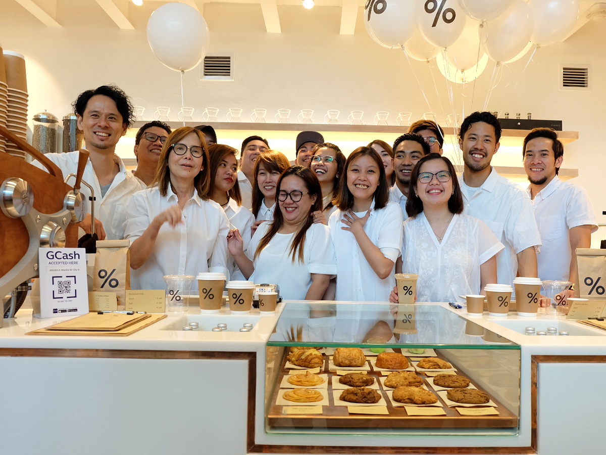 The % Arabica Manila Crew with Junichi Yamaguchi, Shu Konishi and Dra.