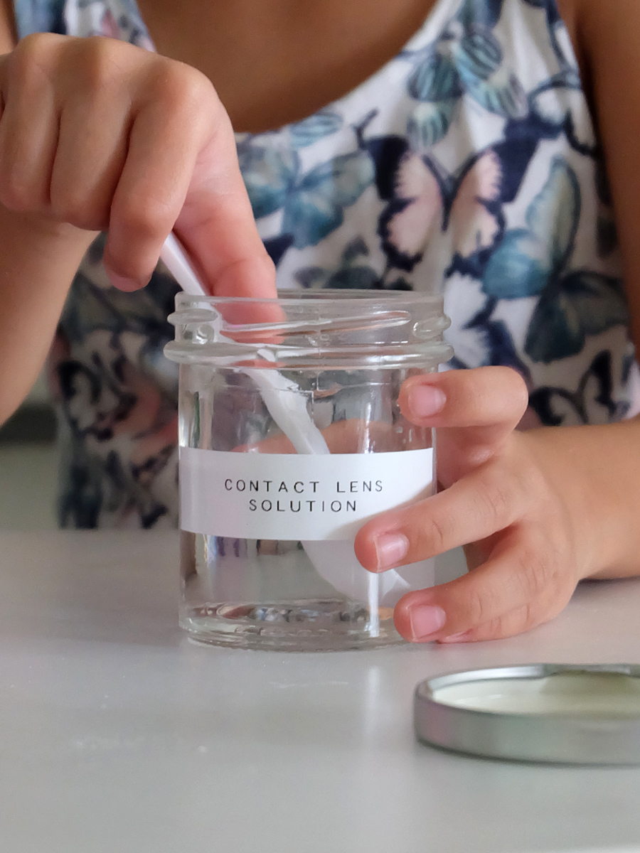 Mess-Free Glitter Slime with only 3 Ingredients Mess-Free Glitter Slime with only 3 Ingredients