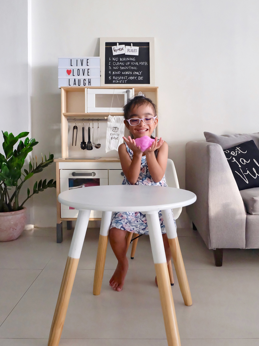 Mess-Free Glitter Slime with only 3 Ingredients