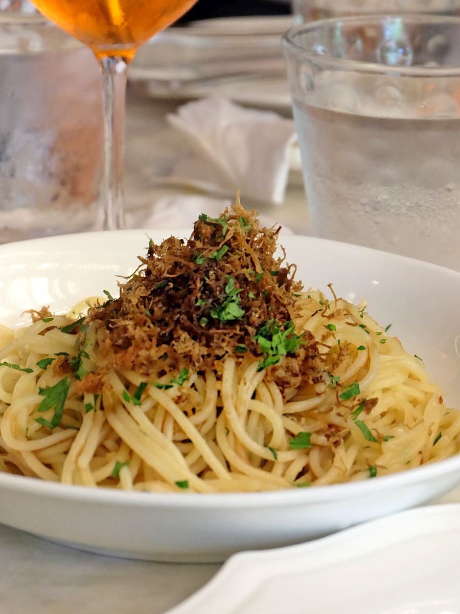 Happy Lunch at CDP Global Table: Duck Olio Happy Lunch at CDP Global Table: Duck Olio