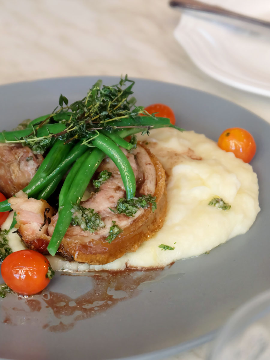 Happy Lunch at CDP Global Table: Porchetta Happy Lunch at CDP Global Table: Porchetta