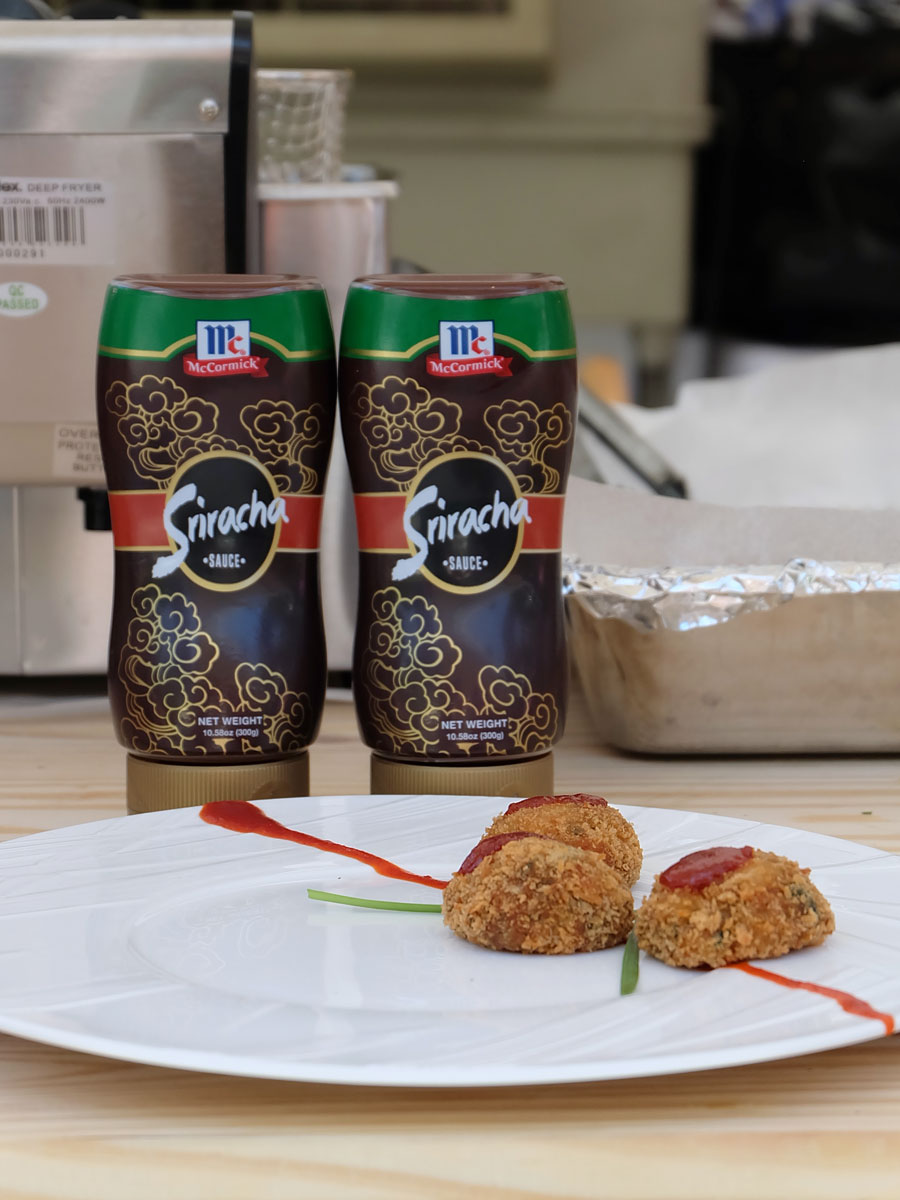 McCormick Sriracha Sauce