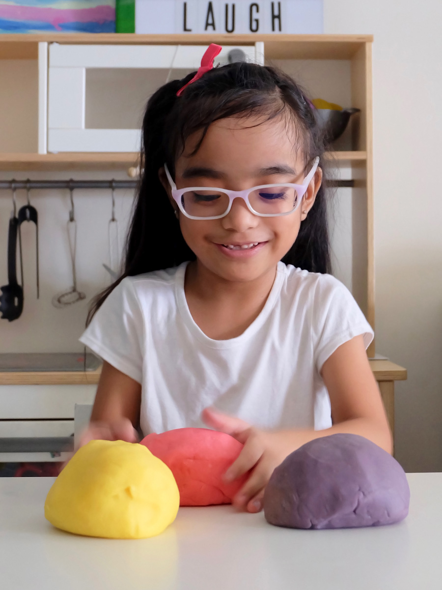 Easy Peasy Homemade Play Dough Recipe Easy Peasy Homemade Play Dough Recipe