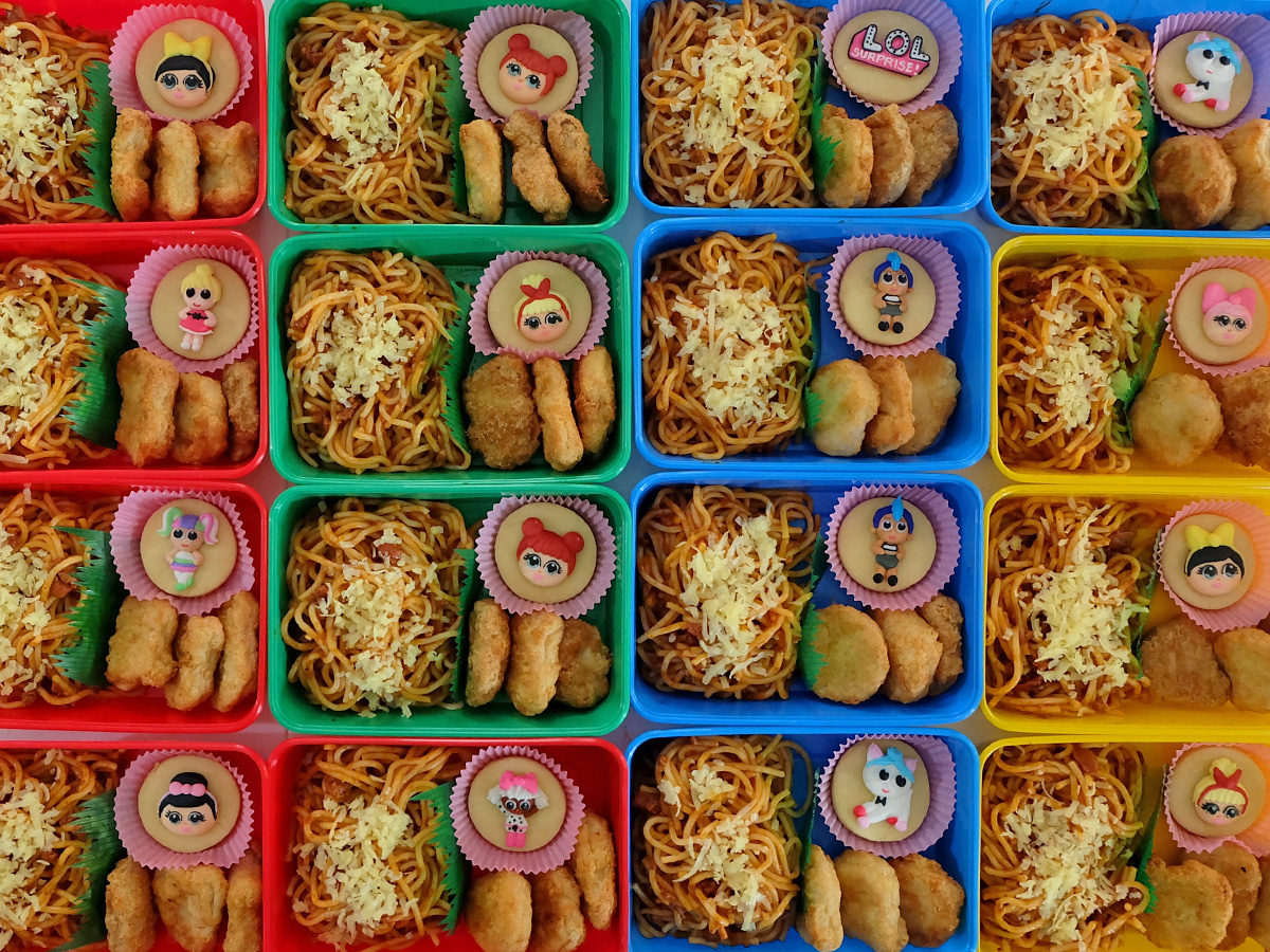 Zoë's L.O.L. Surprise Birthday Party: L.O.L. Bento Zoë's L.O.L. Surprise Birthday Party: L.O.L. Bento