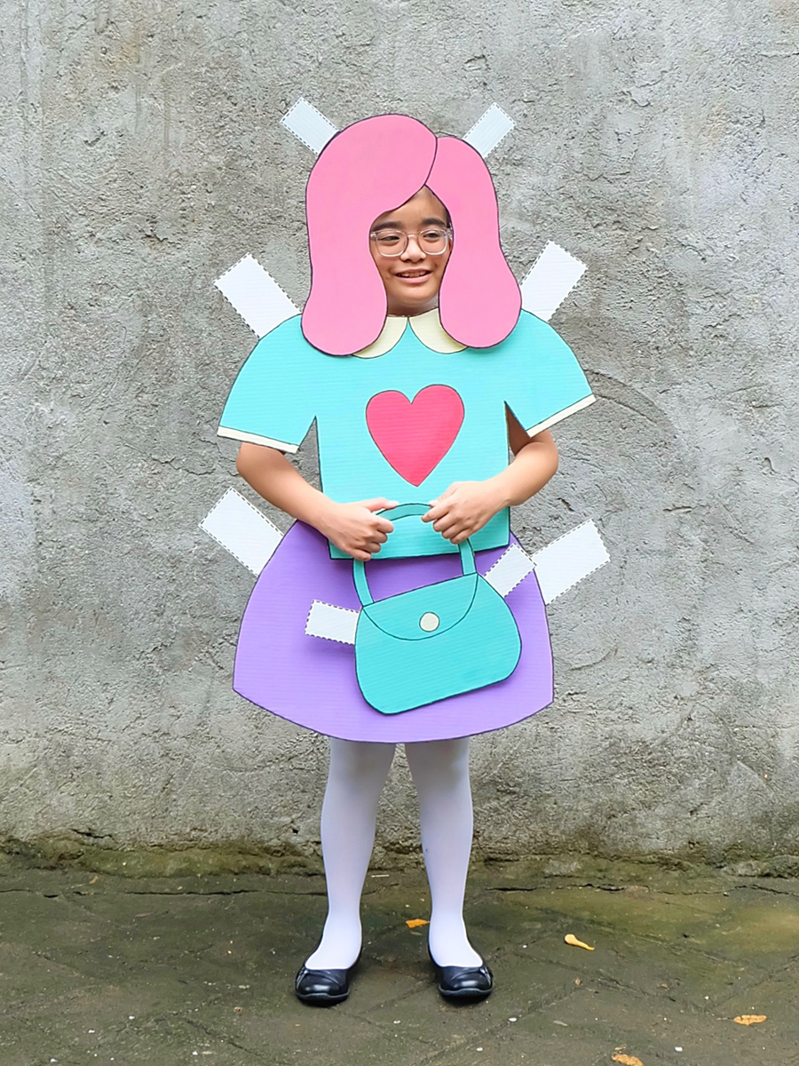 A Crafted Lifestyle: Paper Doll Costume